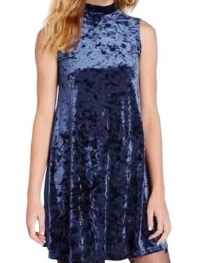 ModCloth Navy Crushed Velvet Sleeveless Dress